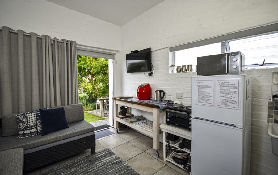 7 Bedroom Property for Sale in Stilbaai Wes Western Cape